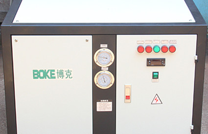 如何驗收螺桿式冷水機組？