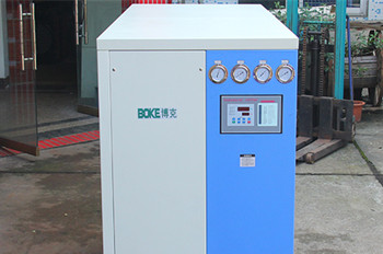 冷水機(jī)出現(xiàn)異常需要檢查哪些地方？